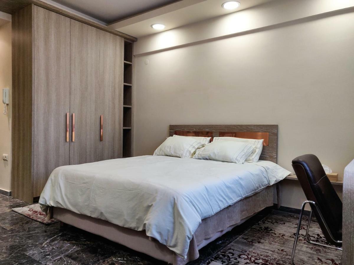 Agias Sofias Street Luxurious Studio 塞萨洛尼基 外观 照片