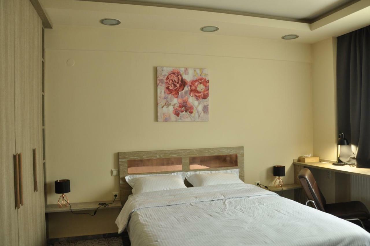Agias Sofias Street Luxurious Studio 塞萨洛尼基 外观 照片